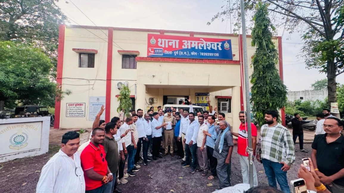 भूपेश बघेल पर अभद्र टिप्पणी के खिलाफ दुर्ग में कांग्रेस का हल्लाबोल