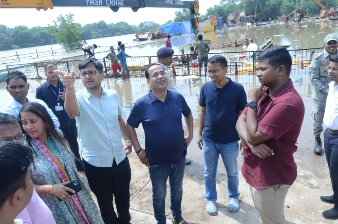 रायपुर में जलभराव पर ड्रोन कैमरे से रखी जाएगी नजर, राहत शिविरों में सुविधाएं जुटाने के निर्देश