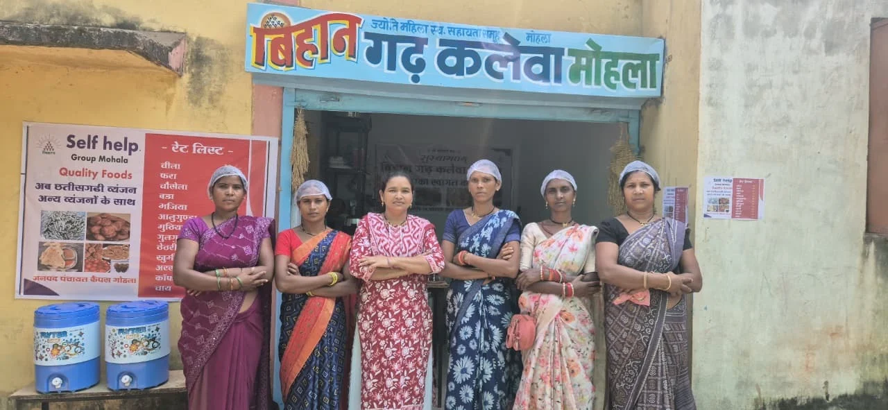 पारंपरिक व्यंजनों से आत्मनिर्भरता की नई इबारत लिख रहीं मोहला की ग्रामीण महिलाएं