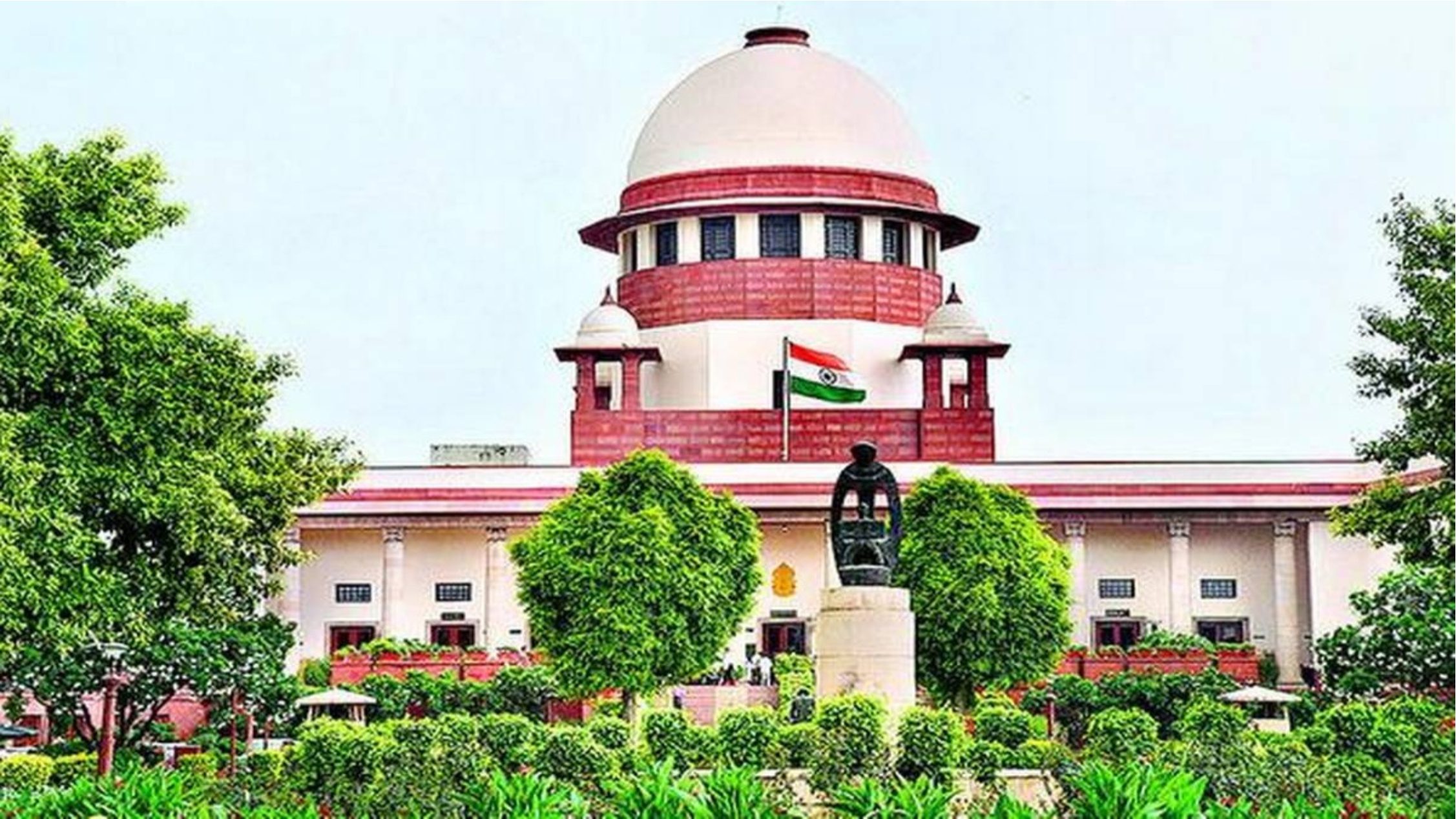 छत्तीसगढ़ में पादरी को दफनाने पर विवाद, सुप्रीम कोर्ट ने जताया दुख