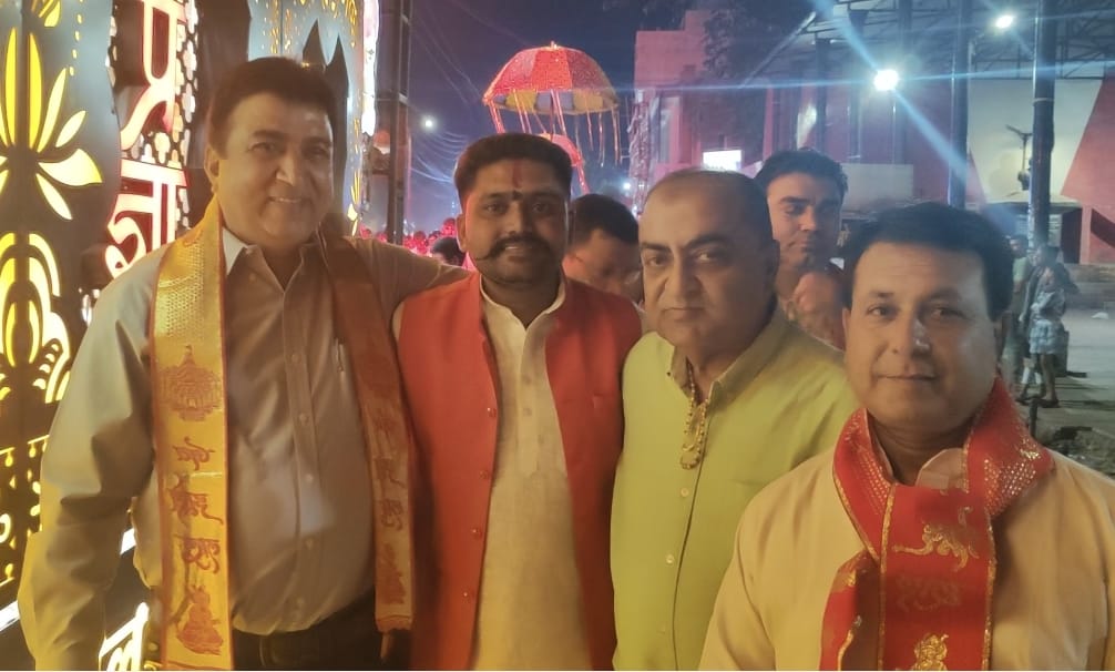 भगवान झूलेलाल जयंती पर शोभा यात्रा का लोहिया चौक में अशवंत तुषार साहू ने किया स्वागत