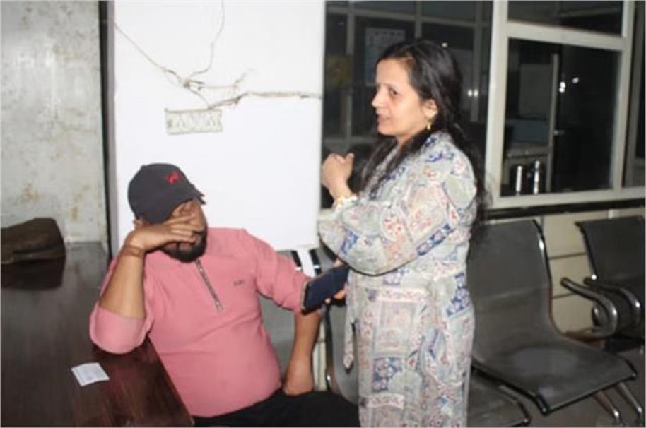 "मेरठ: सौरभ राजपूत हत्या मामले में मुस्कान की गिरफ्तारी, सौतेली मां ने किया बड़ा खुलासा"