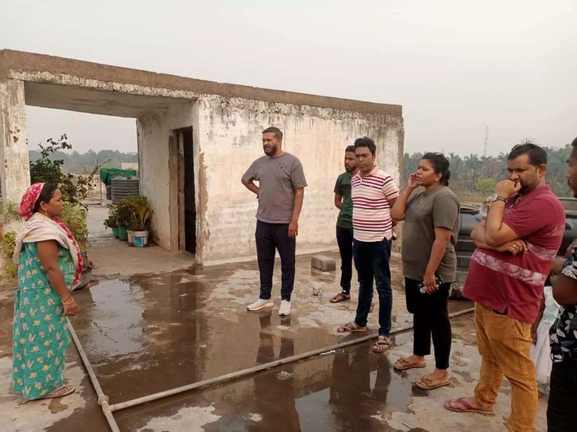 पानी टंकियों को बदलने का कार्य तेज़, निगमायुक्त विश्वदीप के निर्देश पर निरीक्षण