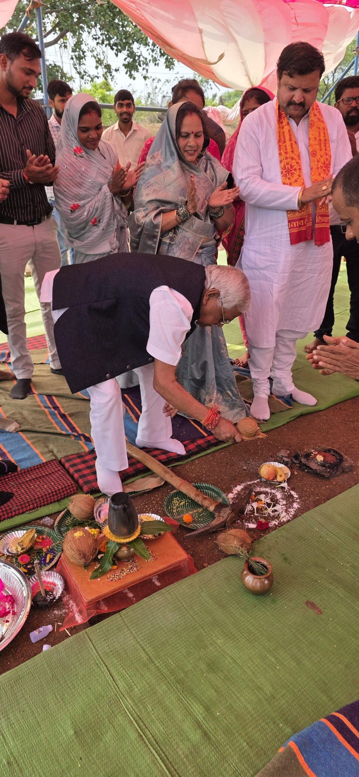 अहिवारा विधानसभा क्षेत्र में करोड़ों की लागत से दो सड़कों के निर्माण कार्यों का भूमि पूजन सम्पन्न
