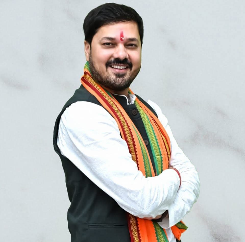 कांग्रेस की 'आर्थिक नाकेबंदी' पर भाजपा का करारा प्रहार, विधायक अनुज शर्मा बोले- 'भ्रष्टाचारियों को बचाने की कोशिश, जनता ने दिखाया आईना'