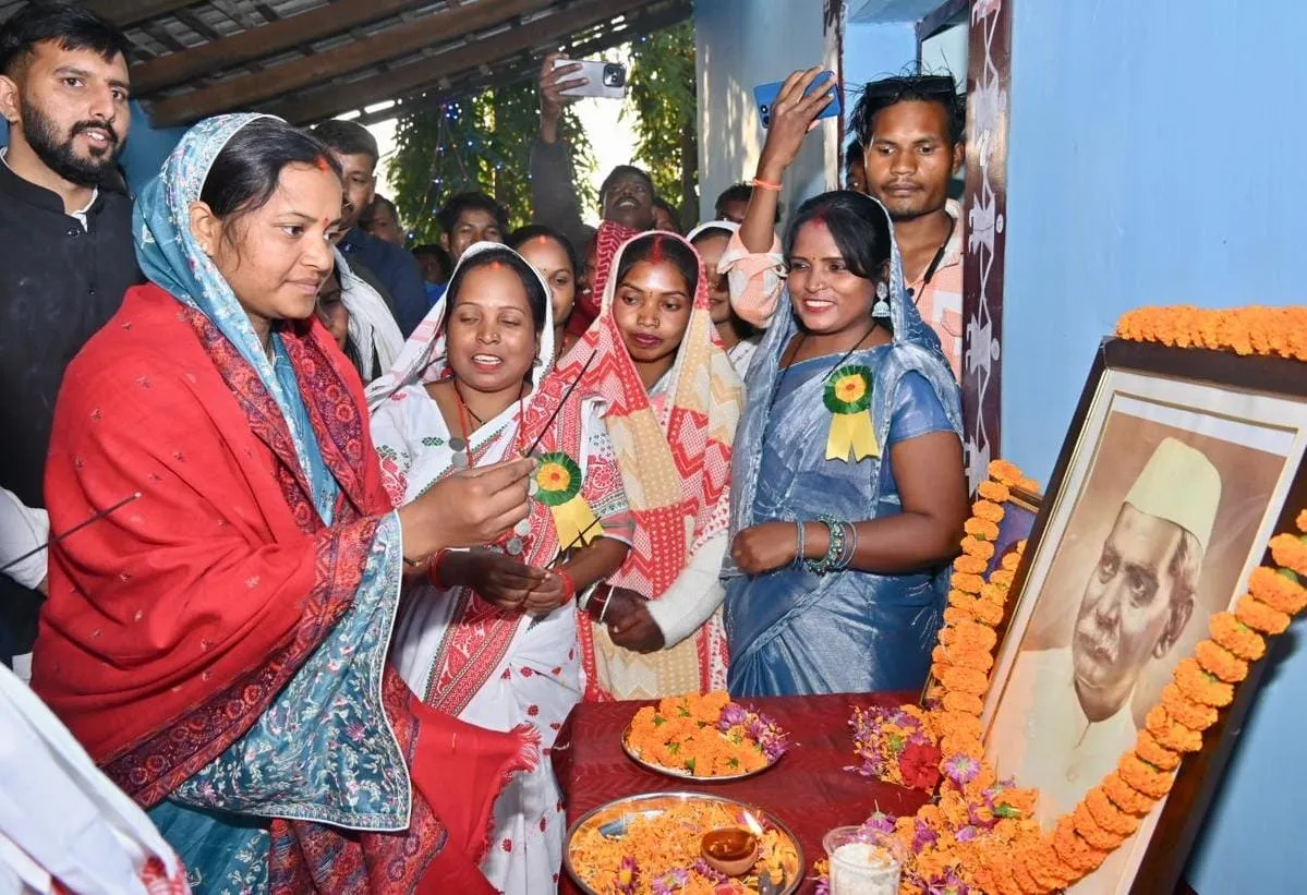 पण्डोनगर में मनी डॉ. राजेन्द्र प्रसाद की जयंती, मंत्री लक्ष्मी राजवाड़े ने दी श्रद्धांजलि