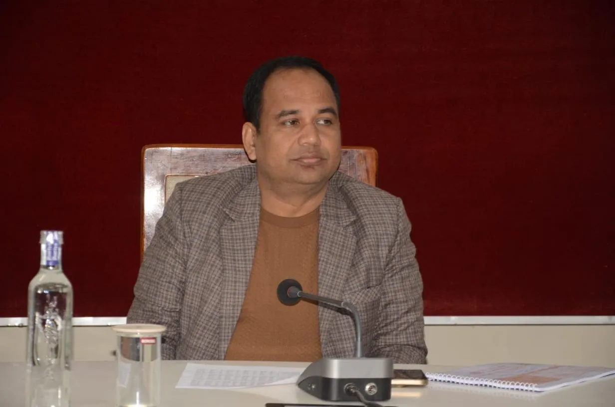 पीएम सूर्यघर मुफ्त बिजली योजना की समीक्षा, कलेक्टर ने दिए शत-प्रतिशत लक्ष्य पूर्ति के निर्देश