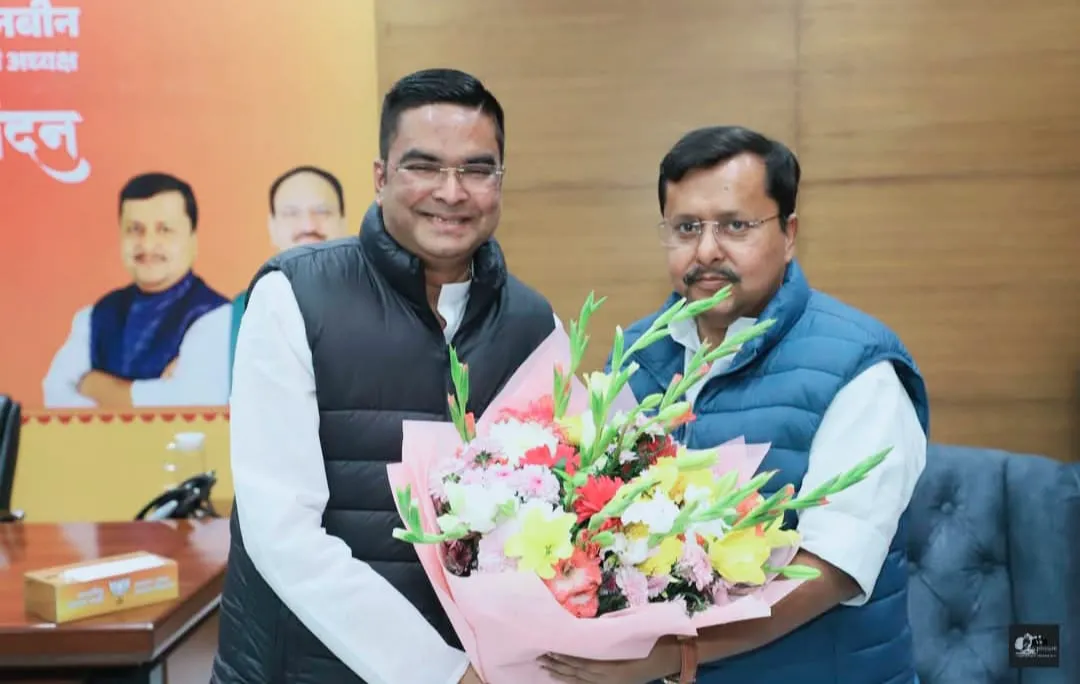 वैशाली नगर विधायक रिकेश सेन ने राष्ट्रीय कार्यकारी अध्यक्ष नितिन नवीन से की भेंट