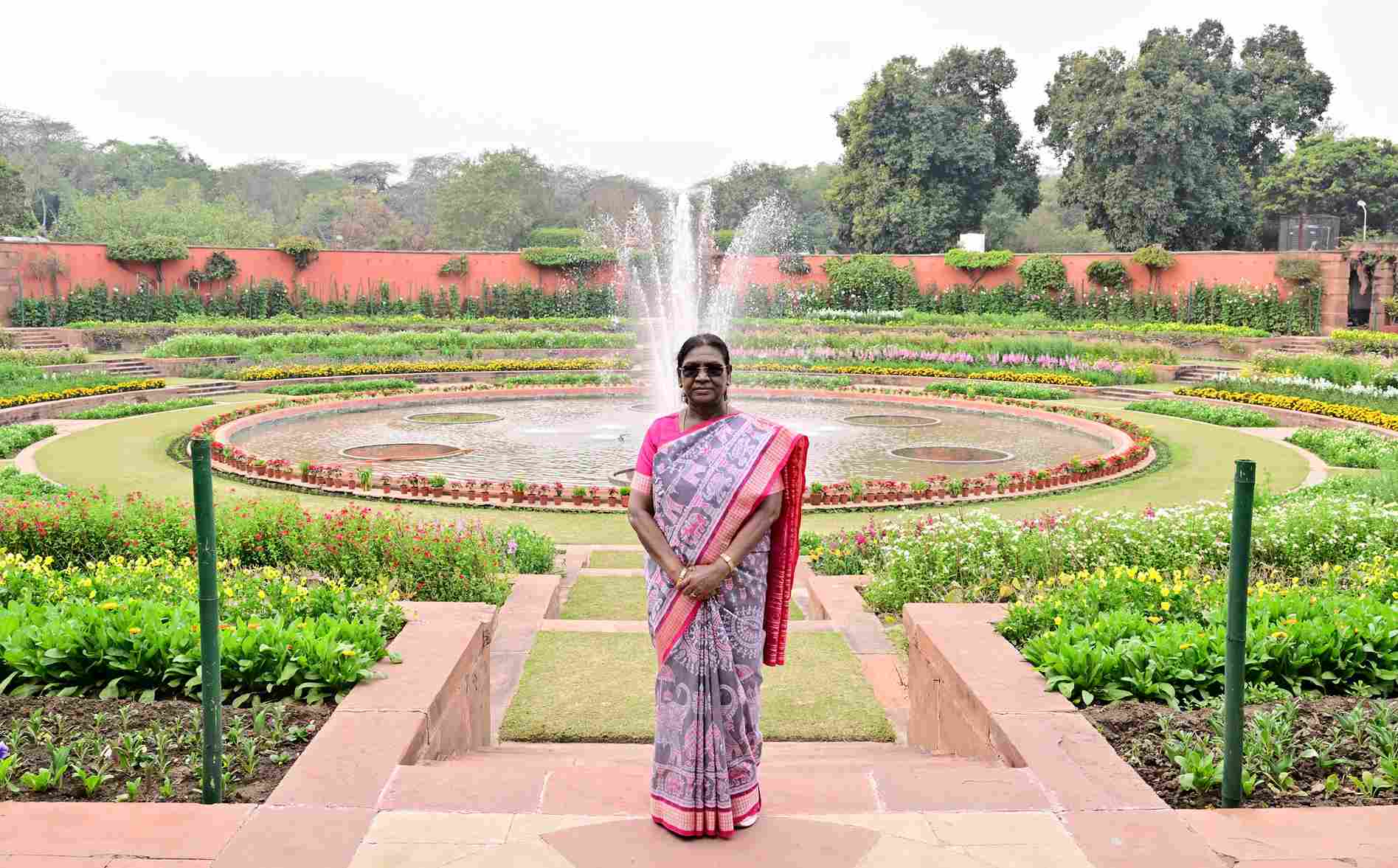 सावधान! अमृत उद्यान जाने से पहले जान लें ये 'एक' नया नियम, वरना गेट से लौटना पड़ेगा वापस!