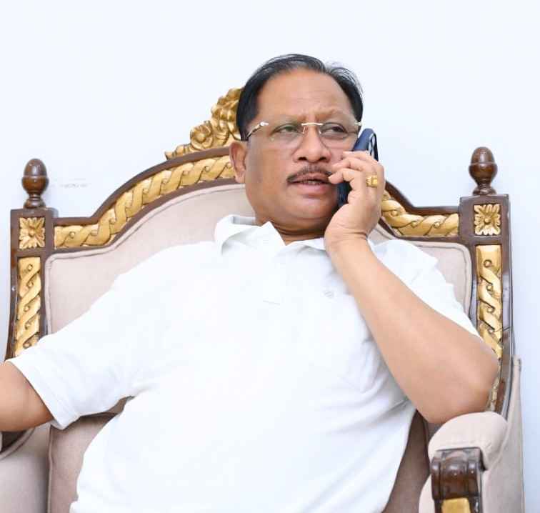 अखबार पढ़ते ही CM साय ने घुमाया कलेक्टर को फोन: बोले- 'दूषित पानी पीने को मजबूर क्यों हैं वनवासी? तुरंत करो व्यवस्था'
