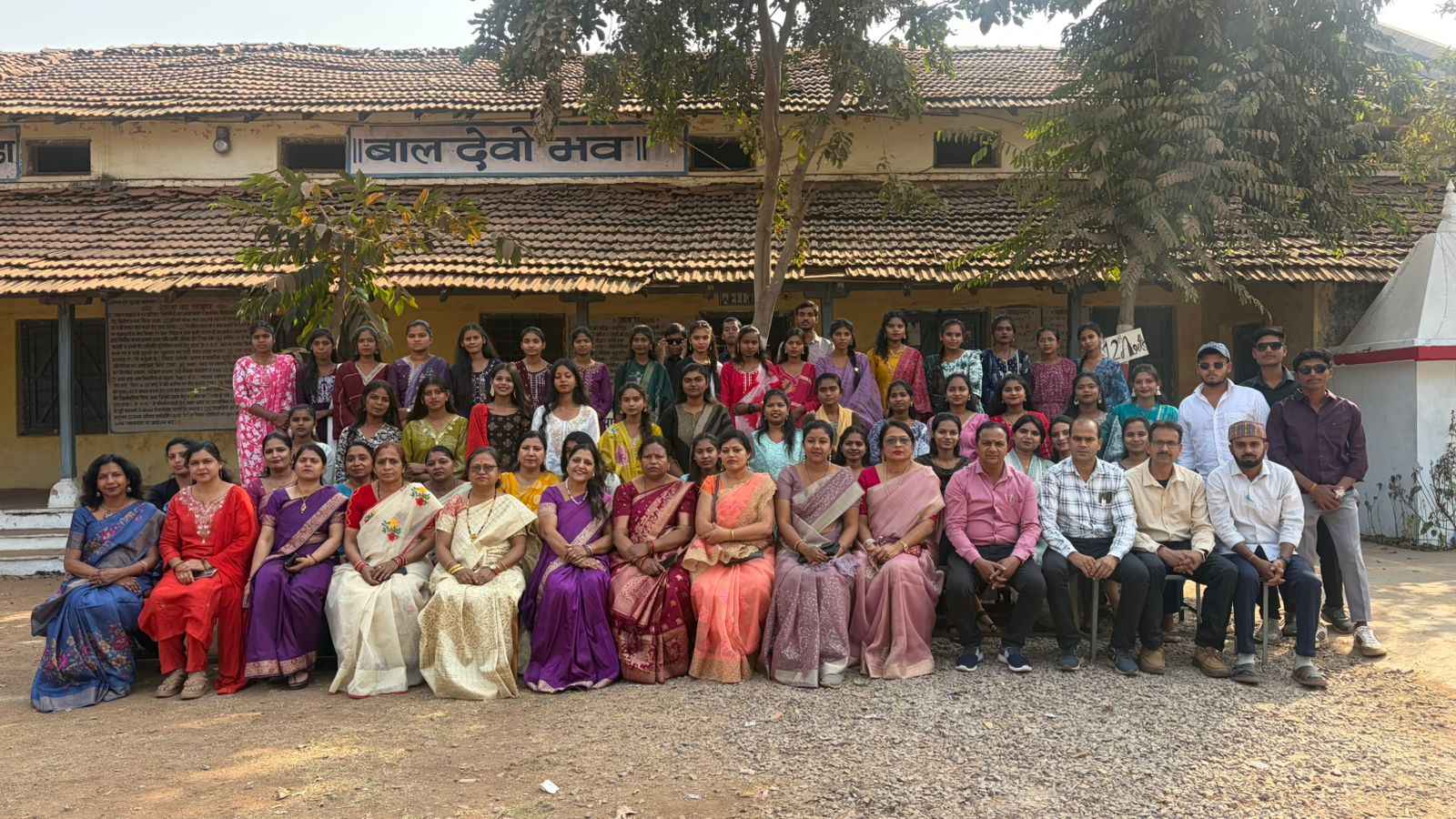 सेजेस अंडा के होनहारों ने मारी बाजी: 10वीं में नितिश तो 12वीं कॉमर्स में पायल ने किया टॉप, कॉमर्स का रिजल्ट रहा 92.59%