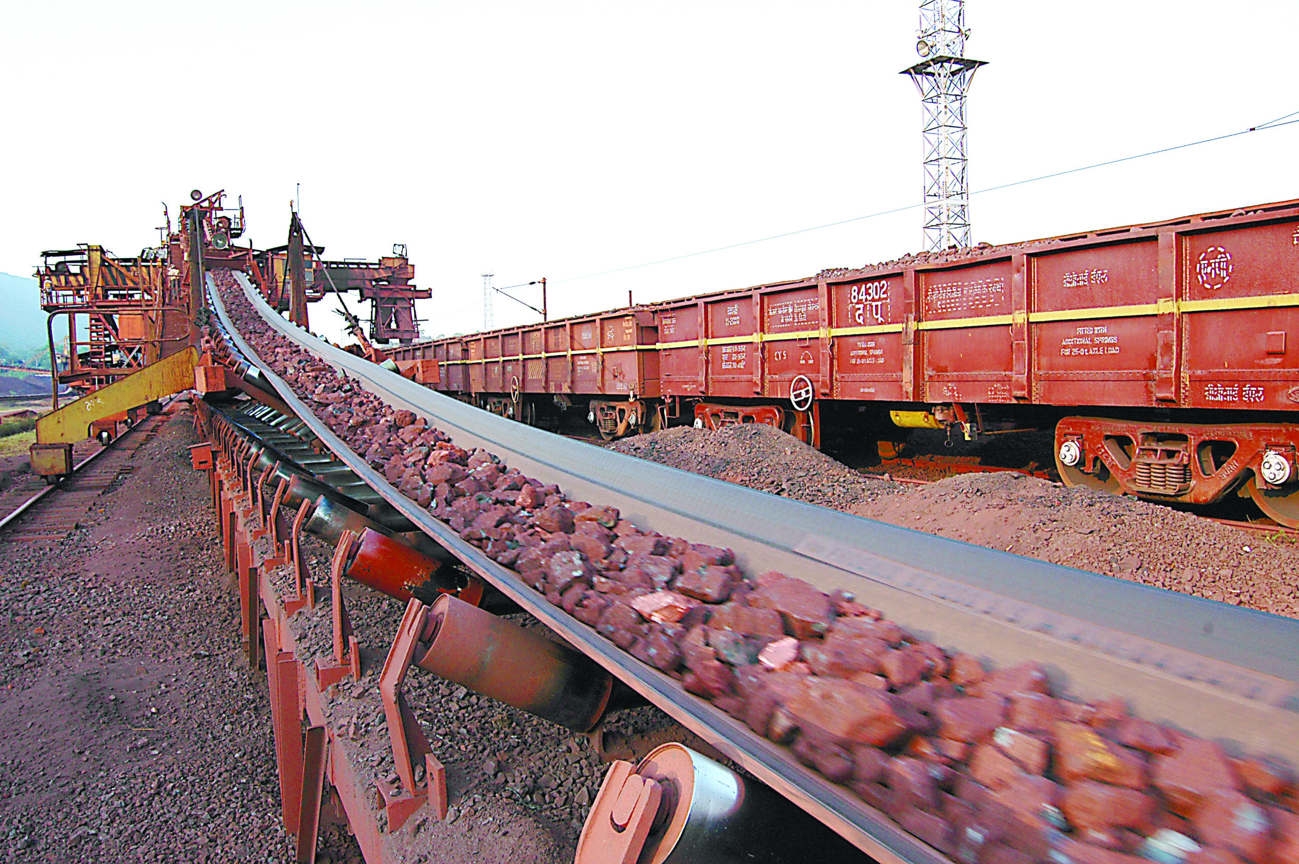 NMDC ने रचा इतिहास: वित्त वर्ष 26 में ₹31,554 करोड़ का रिकॉर्ड टर्नओवर