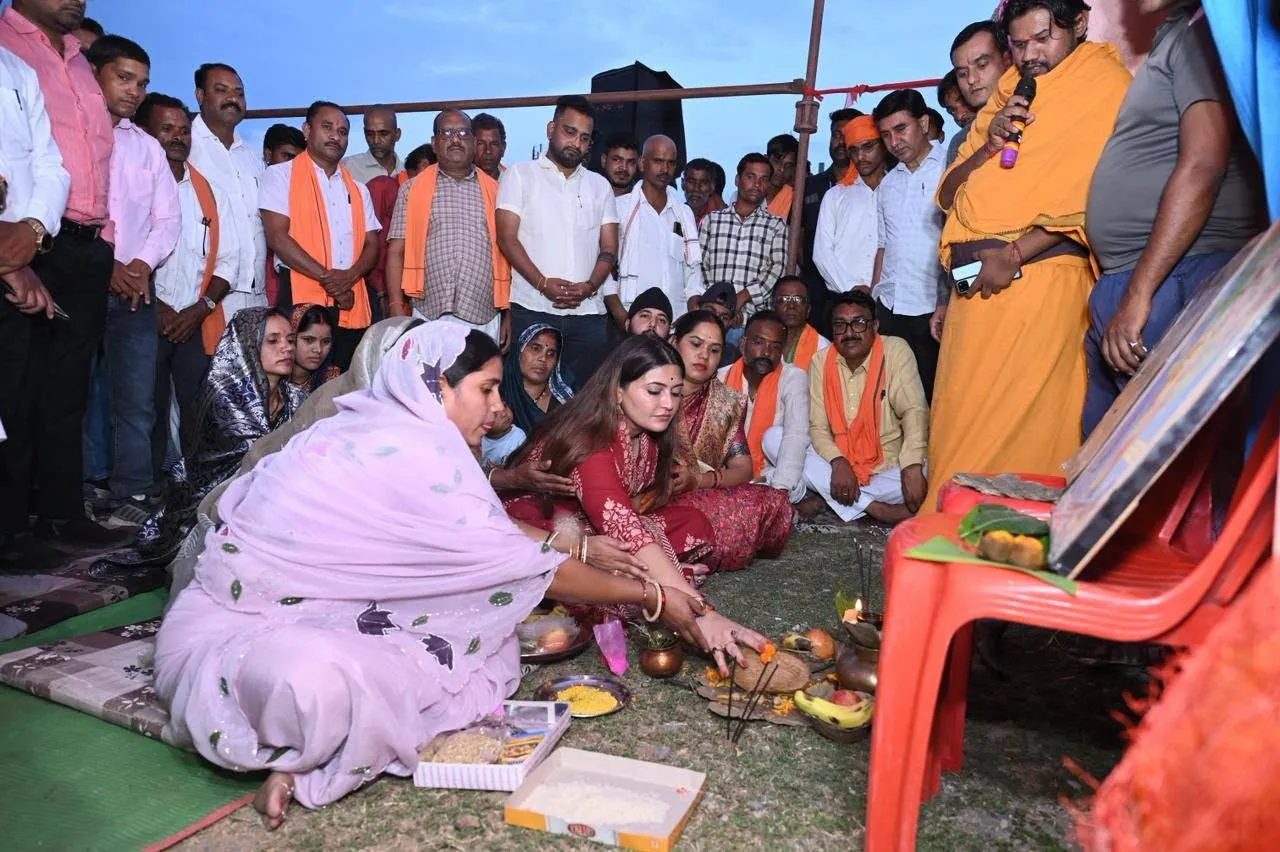 विधायक भावना बोहरा द्वारा पेंड्रीकला में भूमिपूजन कार्यक्रम।