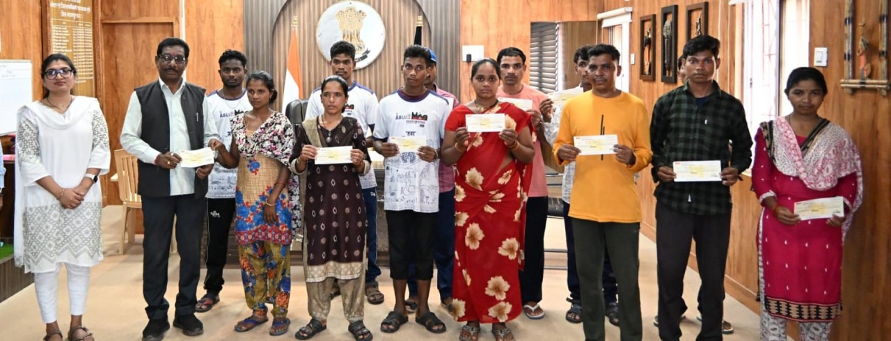 नारायणपुर में मुख्यधारा में लौटे युवाओं को मिली बड़ी सौगात, पचास लोगों के लिए सत्तर लाख की राशि स्वीकृत