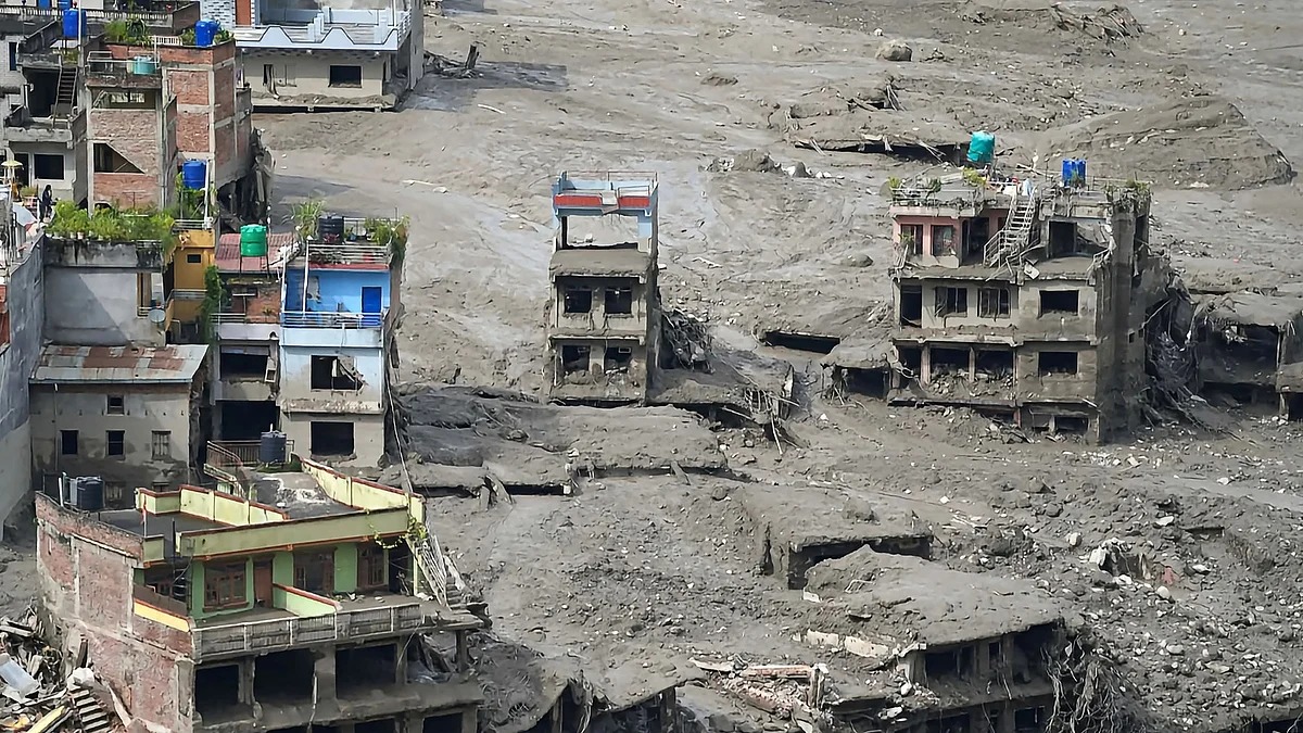 नेपाल-तिब्बत में जलप्रलय: 919 लोगों की मौत, 4200 से ज्यादा लापता; महज 10 सेकेंड की मोहलत ने तय किया जिंदगी और मौत का फासला