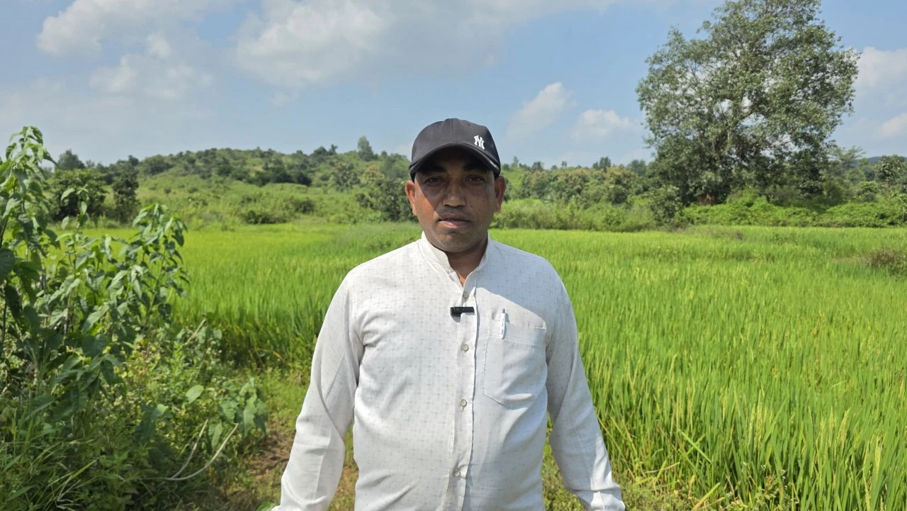 खाद-बीज की चिंता दूर: पीएम किसान सम्मान निधि से आसान हुई किसान महेंद्र की खेती