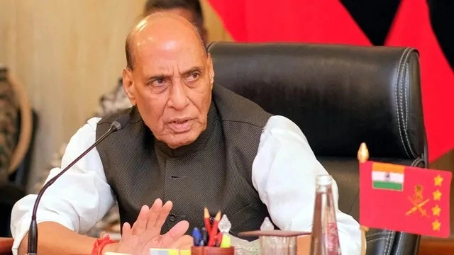 बदलती चुनौतियों को समझना जरूरी: राष्ट्रीय सुरक्षा पर राजनाथ सिंह