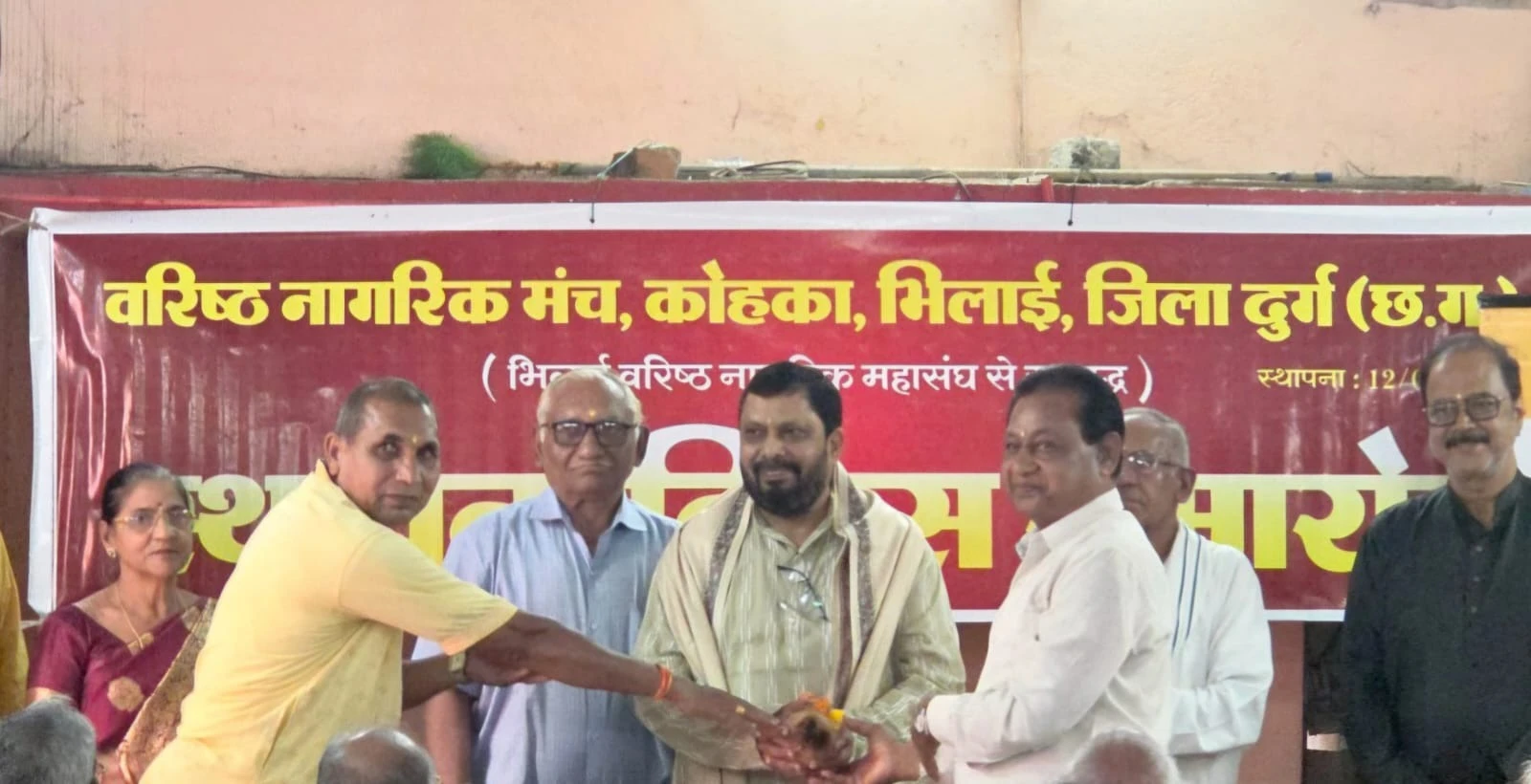 12वें स्थापना दिवस पर गूंजी अनुभवों की गूंज, सियानसदन में जुटा बुजुर्गों का कारवां