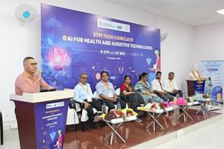 स्वास्थ्य सेवाओं को सुलभ बनाने में एआई की भूमिका अहम