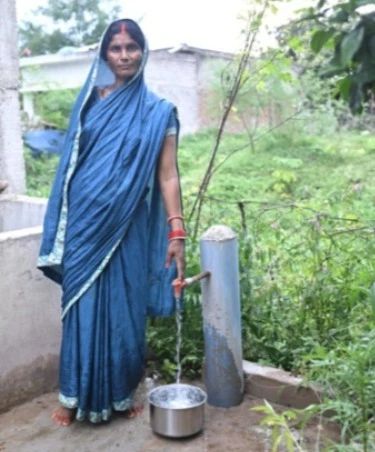 जल जीवन मिशन से बदली महिलाओं की जिंदगी, नल कनेक्शन से भगवती को मिली राहत