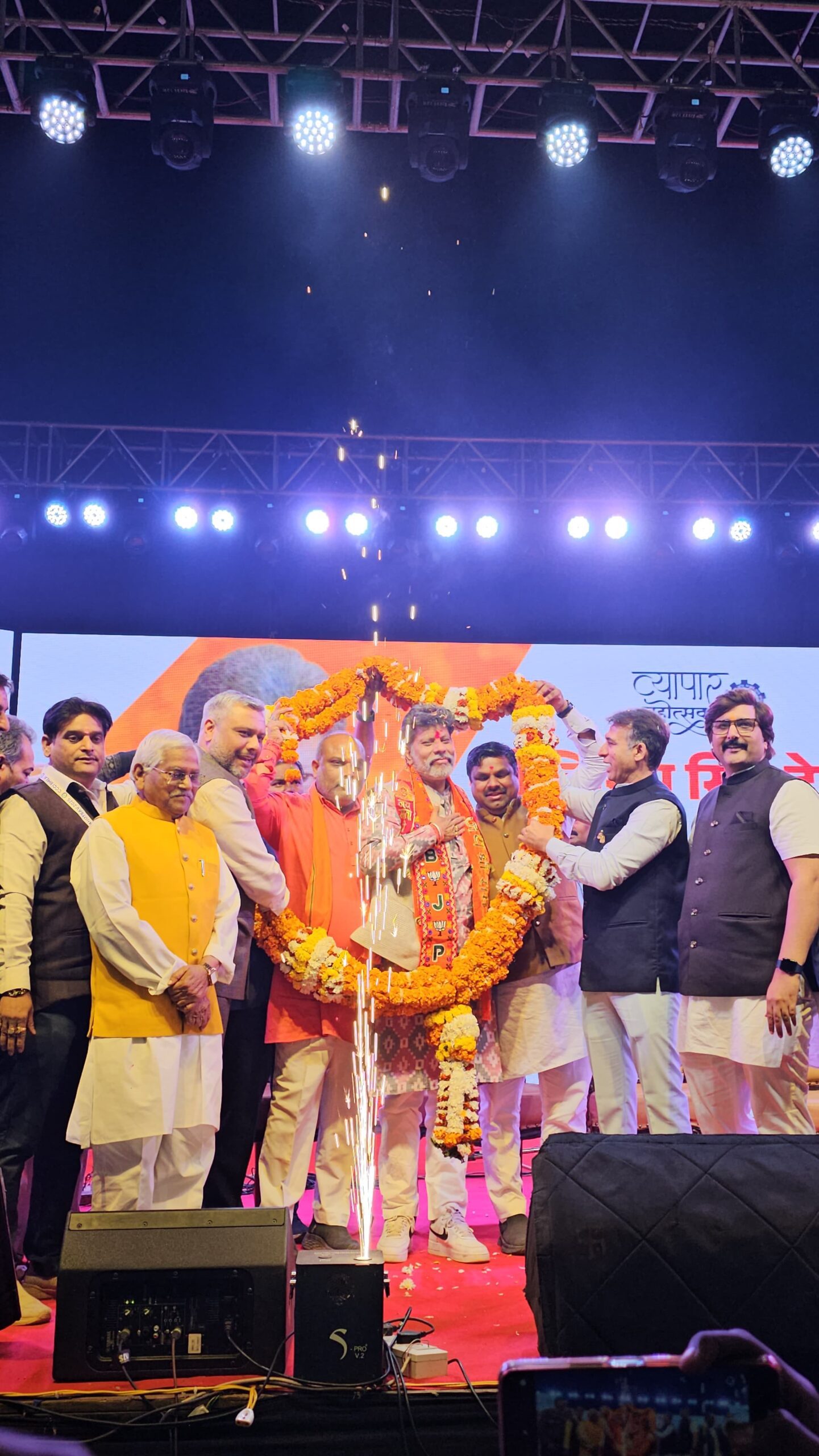 भिलाई व्यापार महोत्सव 2025 में नव निर्वाचित भाजपा प्रदेश अध्यक्ष किरण सिंह देव का गरिमामय आगमन