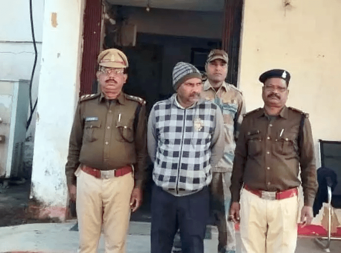 कांग्रेस जिला उपाध्यक्ष नासिर अली धार्मिक उन्माद फैलाने के आरोप में गिरफ्तार