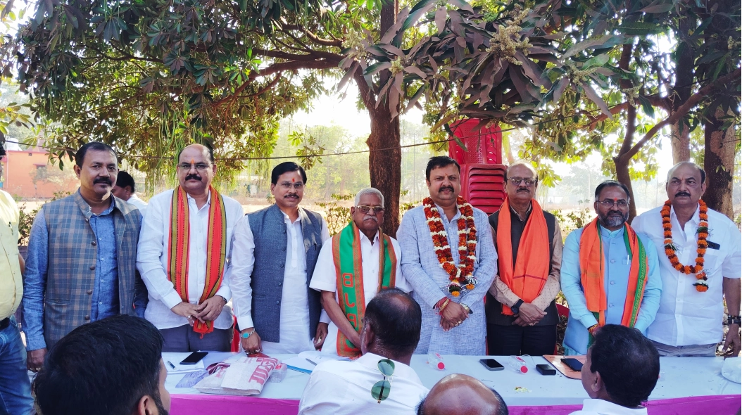 अहिवारा नगर पालिका परिषद चुनाव को लेकर भाजपा कार्यालय में हुई महत्वपूर्ण बैठक
