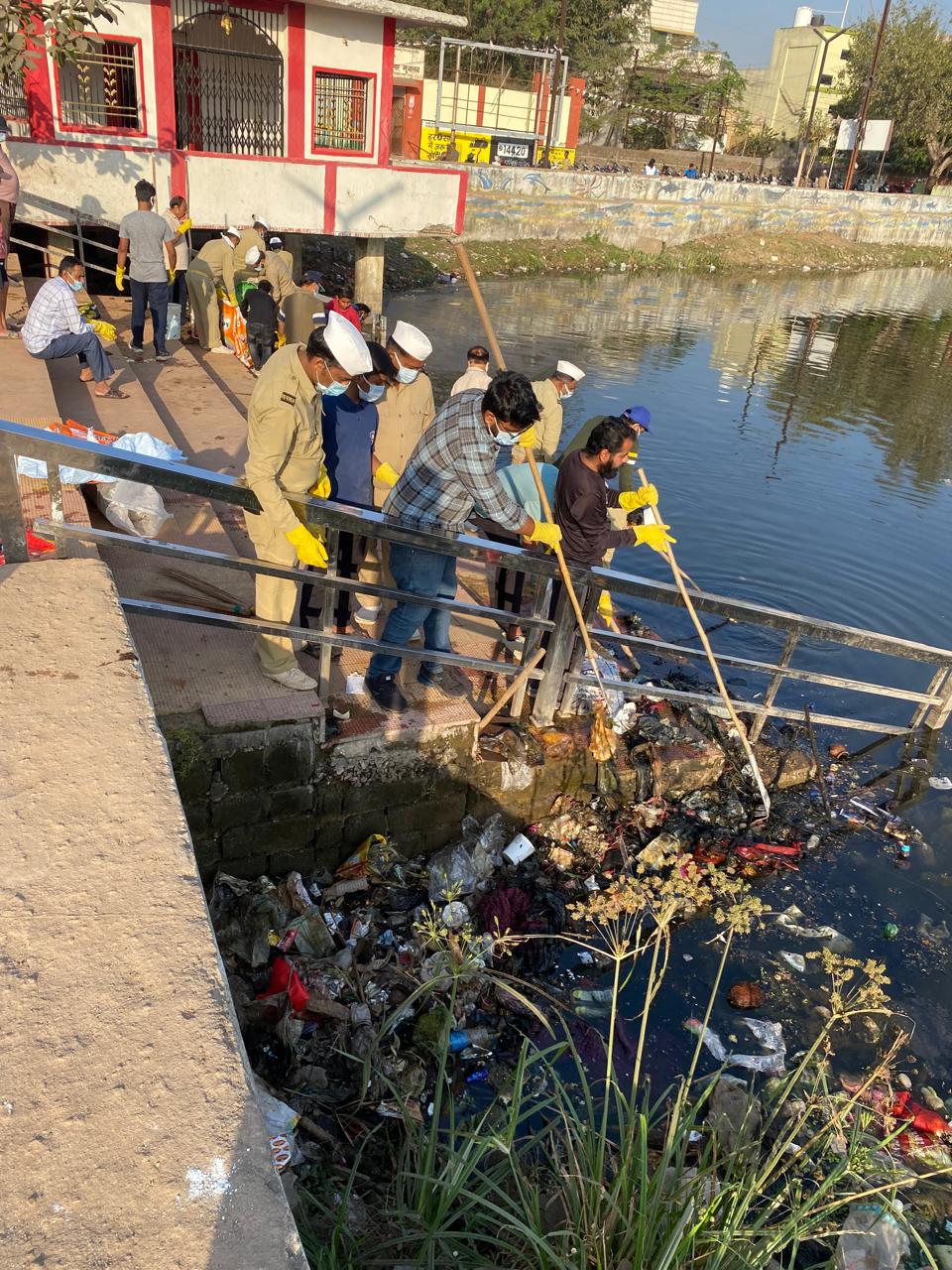 स्वच्छ जल, स्वच्छ मन: संत निरंकारी मिशन का अनूठा सेवा अभियान