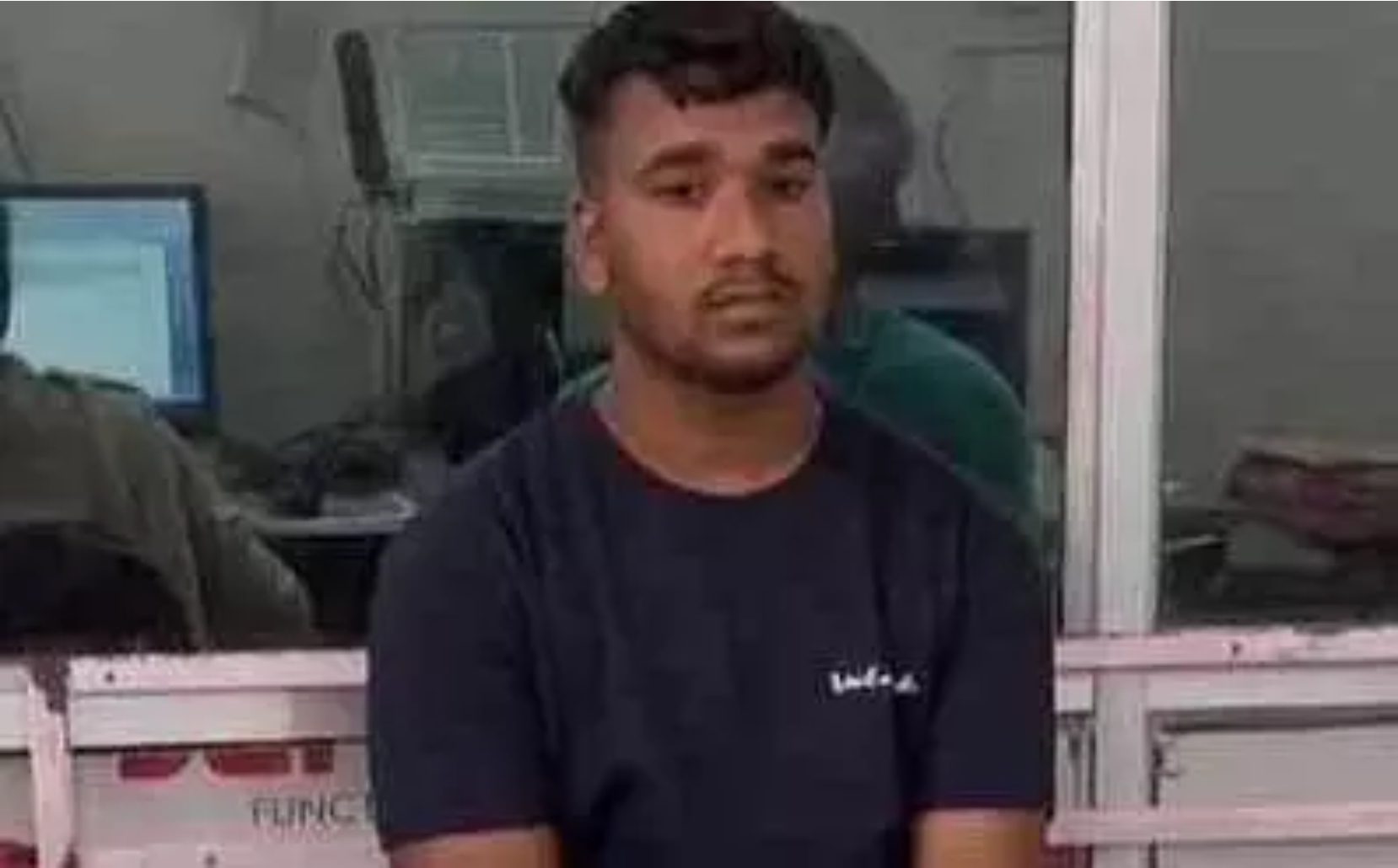 थाने में प्रेमिका को दिलाने की जिद, युवक ने दी सुसाइड की धमकी – पुलिस ने लिया एक्शन