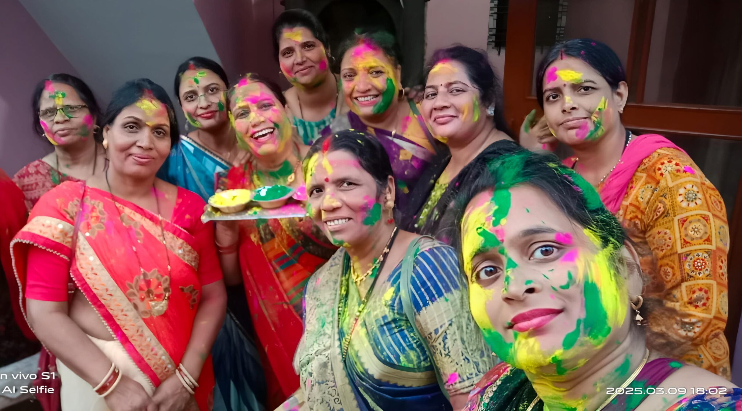 अबीर-गुलाल से सजी होली मिलन की शाम: ब्राह्मण मातृशक्ति परिषद् ने बढ़ाया भाईचारे का रंग