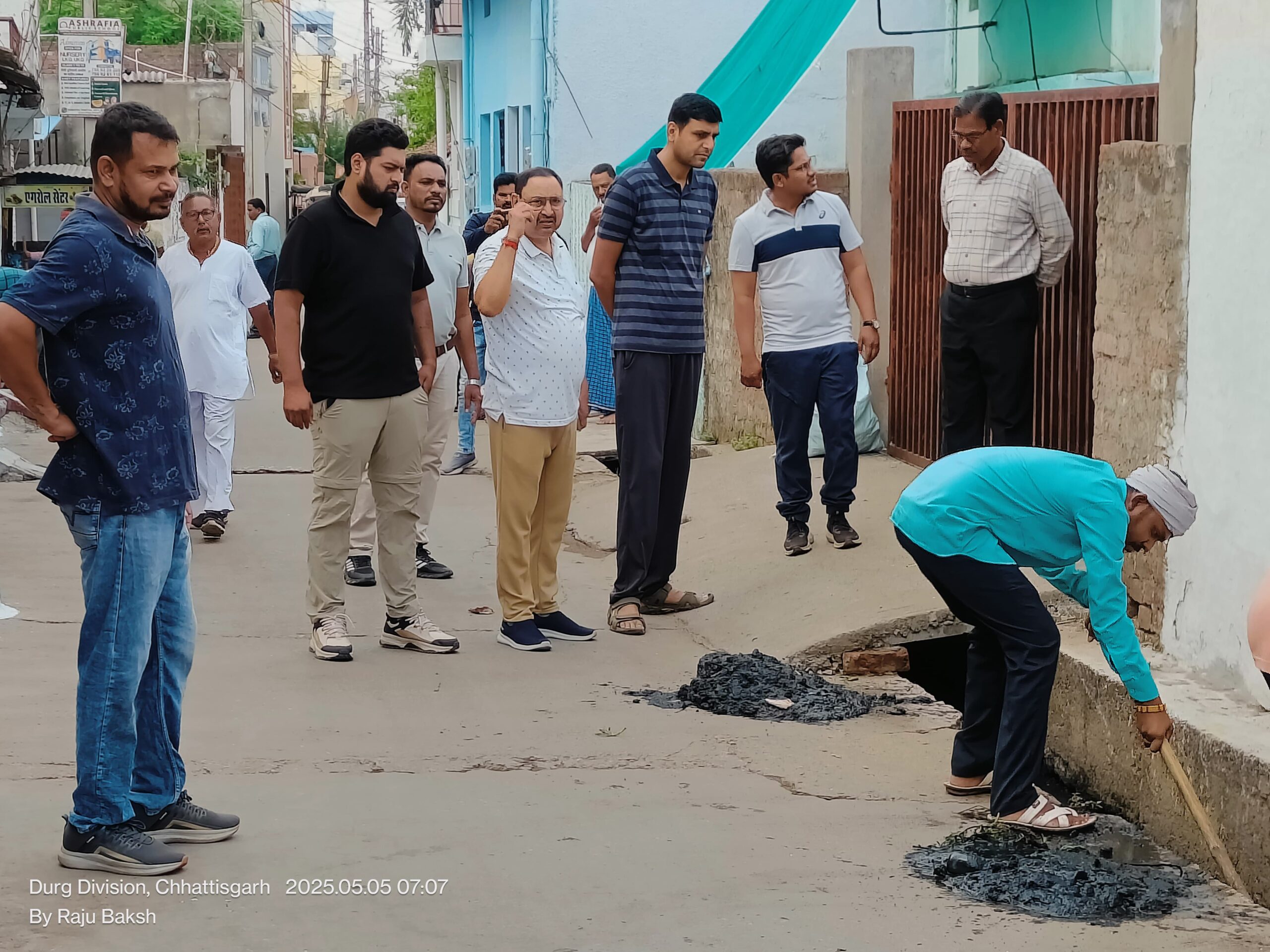 आयुक्त सुमित अग्रवाल ने किया सफाई व्यवस्था का निरीक्षण, कचरे के पृथक्करण पर दिया जोर