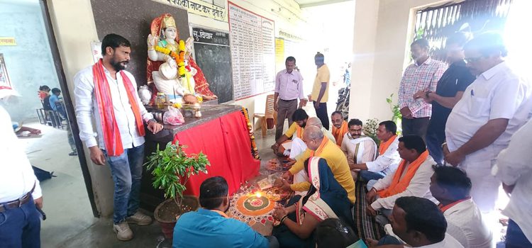 दुर्ग के तिरगा में विकास की नई सुबह: 24 लाख के दो भवनों का विधायक ने किया भूमिपूजन