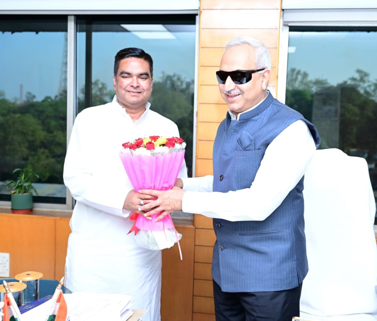 बीएसपी और सेक्टर-9 अस्पताल का नहीं होगा निजीकरण, विधायक रिकेश सेन की चर्चा में हुआ खुलासा