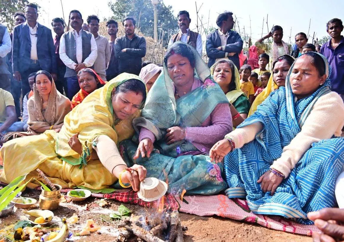 1.57 करोड़ से संवरेंगी ग्रामीण सड़कें: मंत्री राजवाड़े ने किया भूमिपूजन, गौरव पथ योजना से चार गांवों को मिली सौगात