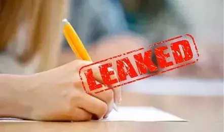 क्या आपने भी देखा था 12वीं का वायरल पेपर? पुलिस के रडार पर व्हाट्सएप एडमिन, दर्ज हुई गंभीर धाराओं में FIR!