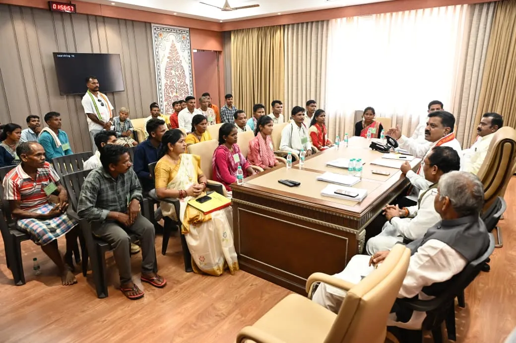 नक्सल मामलों में जेलों में बंद बेगुनाहों की रिहाई के लिए सरकार ने कसी कमर