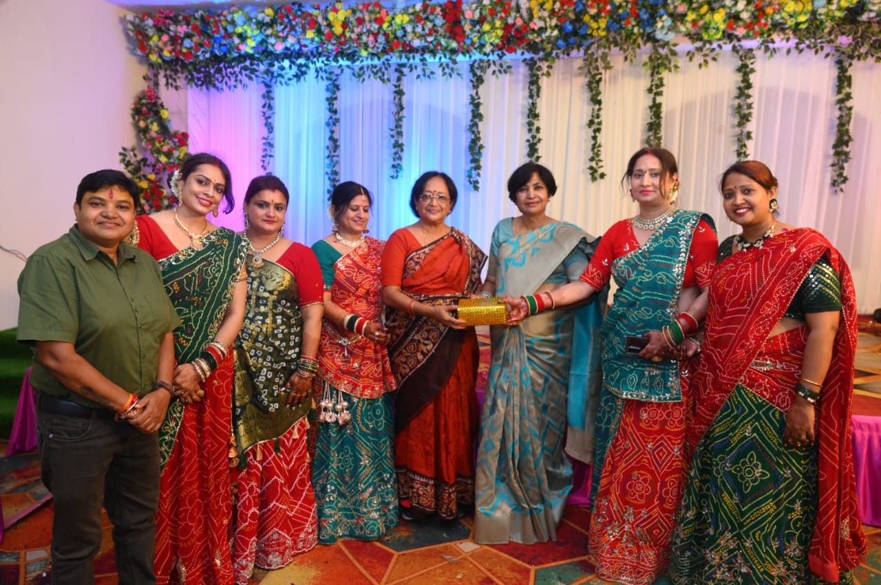 वाफना मंगलम में सांस्कृतिक कार्यक्रमों की धूम, राधा सखी ग्रुप ने मनाया तीज उत्सव