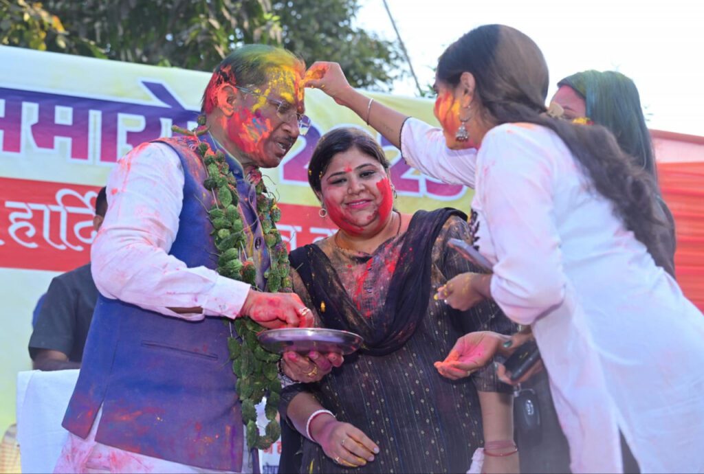 रायपुर प्रेस क्लब होली मिलन समारोह