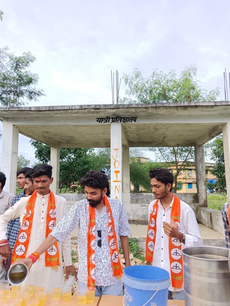 भैयाथान-जमड़ी में निकाली गई भव्य कांवड़ यात्रा