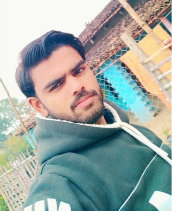 लवकुश गुप्ता