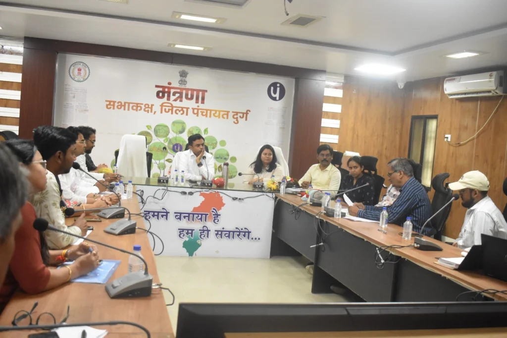 durgshri-federation-kisan-bima-csr-sathi-pariyojana-sameeksha-baithak