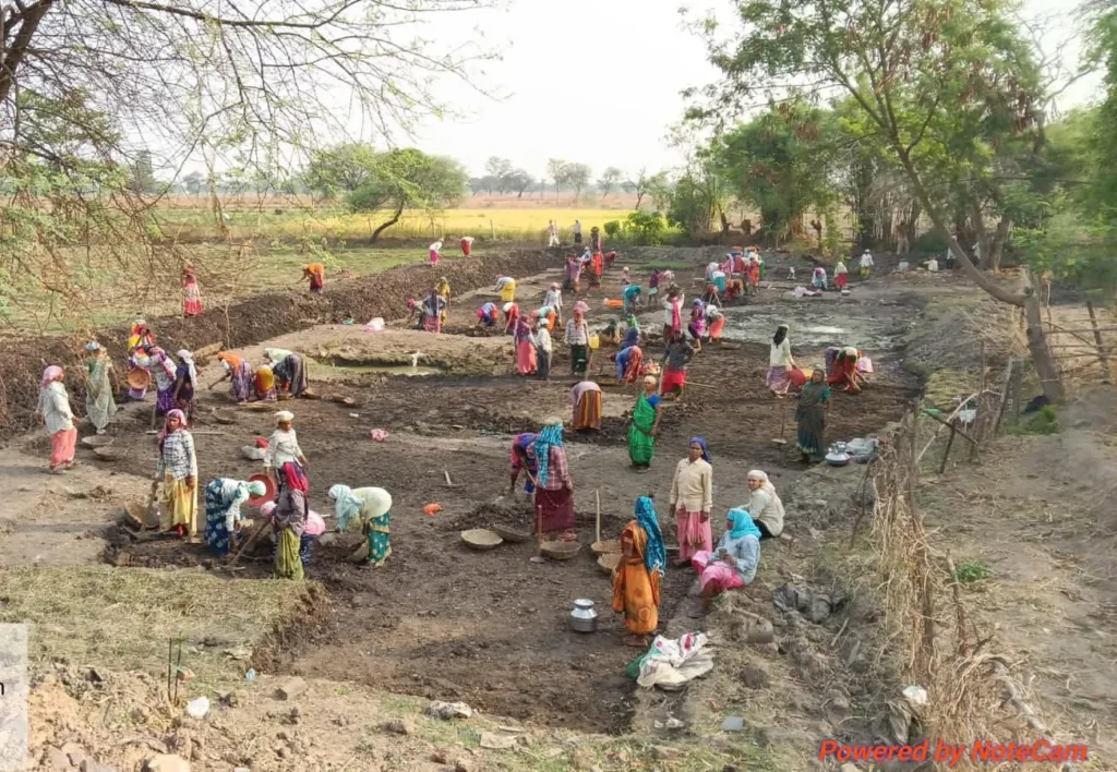 मोर गांव मोर पानी महाभियान के तहत तालाब गहरीकरण कार्य शुरू