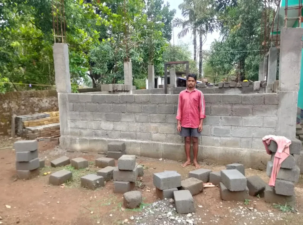 सीएम हेल्पलाइन 1076 से सुकमा के जोगा हिरमा को आवास की किस्त मिली