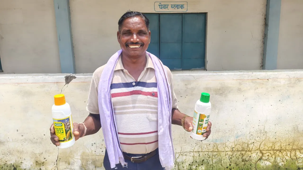 नैनो यूरिया और नैनो डीएपी अपनाते मनेंद्रगढ़ के किसान समयलाल