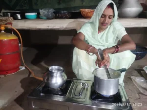 मुख्यमंत्री हेल्पलाइन