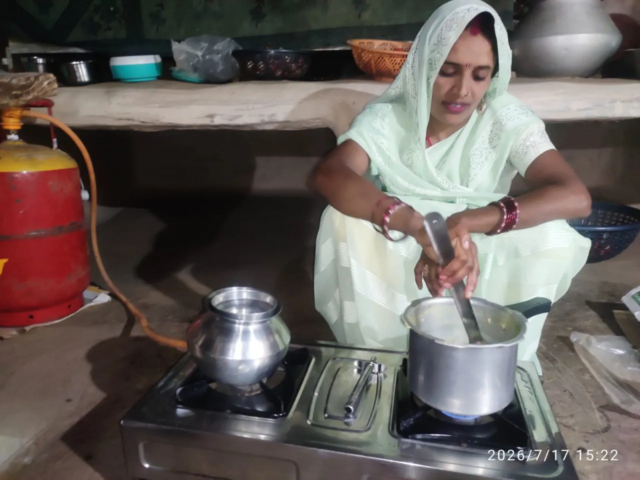 मुख्यमंत्री हेल्पलाइन