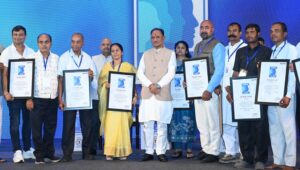 खेती को लाभ का धंधा बनाने में जुटी छत्तीसगढ़ सरकार